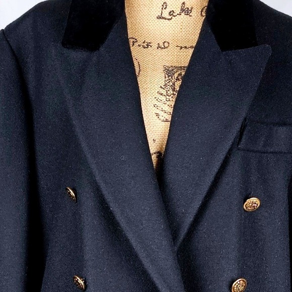 Braetan Black Trench Coat - Picture 10 of 16